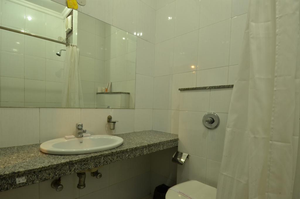 Sarovar Regency Amritsar Exterior photo